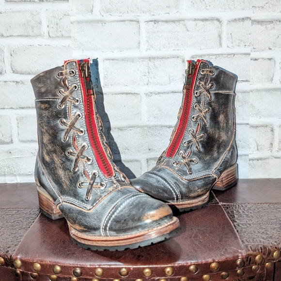 Freebird Liverpool Boot Size 8 RED ZIPPER Ice Color - Picture 3 of 12